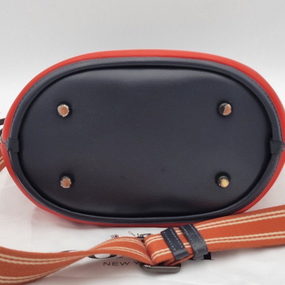 Coach 1941 Field Bucket Bag w/ Colorblock Quilting, EUC - Picture 4 of 12